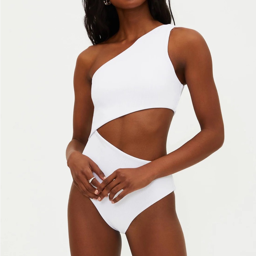 Beach Riot Celine One-Shoulder One Piece | White